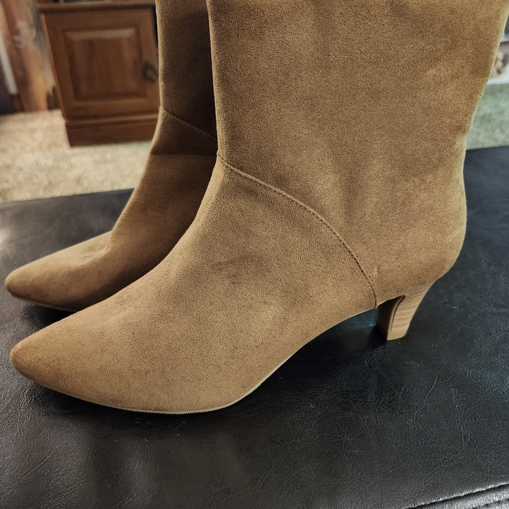 Universal Thread Boots - image 2